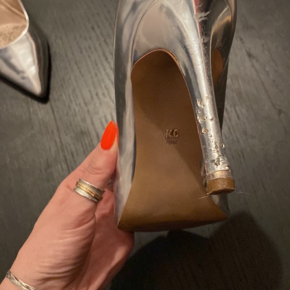 Kenneth Cole metallic heels - Picture 2 of 3